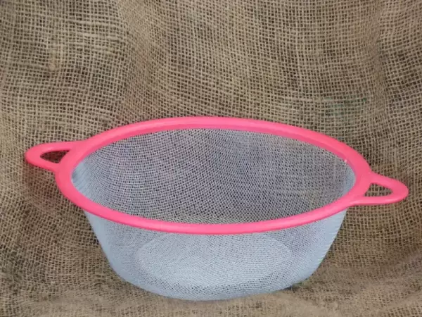 Sieve - for use with shale sand