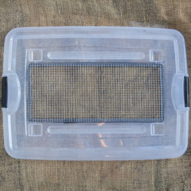 Vented Lid for Medium Mouse Cage